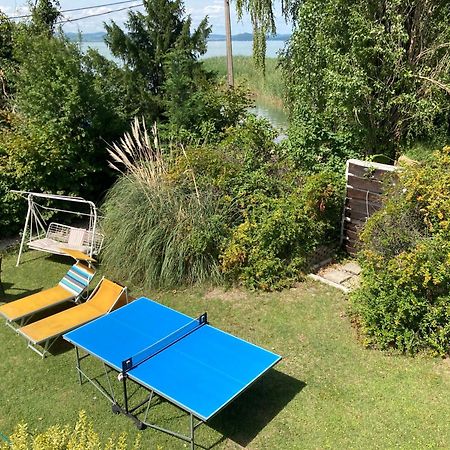 Villa Bella Garden Balatonszarszo Esterno foto